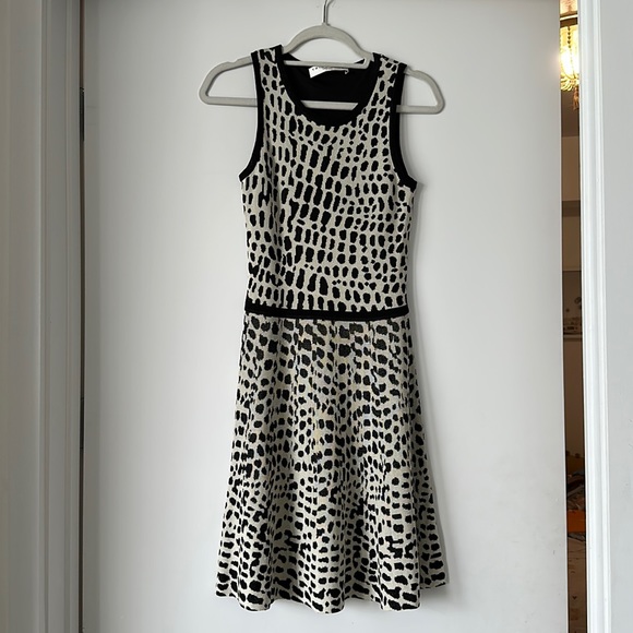 Trina Turk spotted dress - Picture 1 of 3